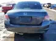 2010 Honda Accord LX z VIN 1HGCP2E36AA031113, wystawiony jako Copart lot #46188455 z przebiegiem 242 872 mil mil oraz Szkoda całkowita • Salvage title. Historia ofert i sprzedaży dostępna na DreamBid. Obrazek 6.