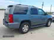 2008 Chevrolet Tahoe 1LT with VIN 1GNFC13038R248700, listed as a IAAI auction lot 42956491 with 112,719 mi miles and . Bid and sale history available at DreamBid. Image 4.
