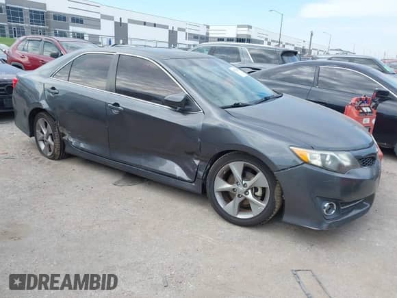 2012 Toyota Camry SE with VIN 4T1BK1FK5CU008542, listed as a IAAI auction lot 43322044 with 201,334 mi miles and . Bid and sale history available at DreamBid. Image 6.