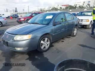2006 Saturn ION z VIN 1G8AL55F06Z180598, wystawiony jako IAAI lot #41455101 z przebiegiem 161 051 mil mil oraz . Historia ofert i sprzedaży dostępna na DreamBid. Obrazek 2.