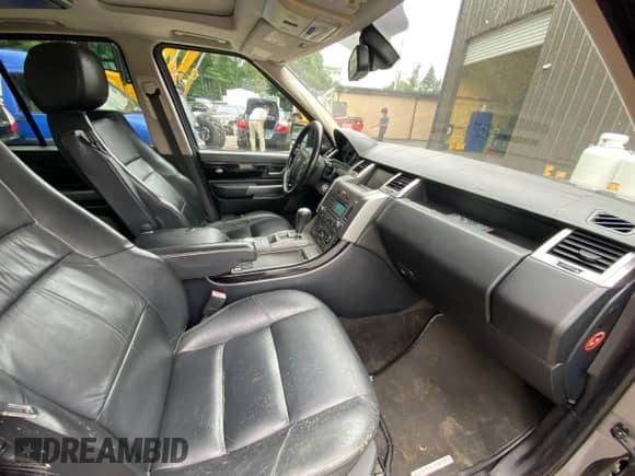 2007 Land Rover Range Rover Sport HSE с VIN SALSK25487A988846, выставлен на аукционе Copart как лот 81284945 с пробегом 148 178 миль миль и Чистый • Clean title. История ставок и продаж доступна на DreamBid. Изображение 5.