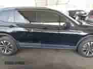 2023 Volkswagen Tiguan S с VIN 3VVRB7AX8PM068965, выставлен на аукционе IAAI как лот 42117545 с пробегом 60 121 миль миль и . История ставок и продаж доступна на DreamBid. Изображение 13.