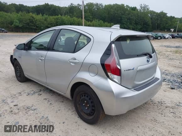 2015 Toyota Prius One z VIN JTDKDTB38F1583183, wystawiony jako IAAI lot #42905756 z przebiegiem 166 787 mil mil oraz . Historia ofert i sprzedaży dostępna na DreamBid. Obrazek 3.