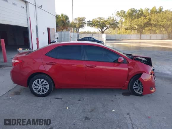 2019 Toyota Corolla SE с VIN 2T1BURHE6KC180613, выставлен на аукционе IAAI как лот 43258367 с пробегом 97 322 миль миль и . История ставок и продаж доступна на DreamBid. Изображение 14.