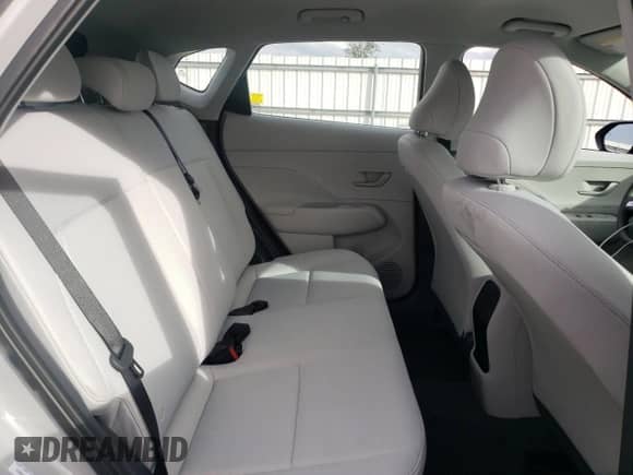 2026 Hyundai Kona SE with VIN KM8HA3AB7TU352597, listed as a Copart auction lot 81976825 with 698 mi miles and Salvage title. Bid and sale history available at DreamBid. Image 11.