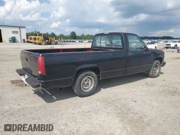 1989 Chevrolet Silverado 1500 с VIN 1GCDC14K4KE225294, выставлен на аукционе Copart как лот 60448895 с пробегом 201 270 миль миль и Списание • Salvage title. История ставок и продаж доступна на DreamBid. Изображение 3.
