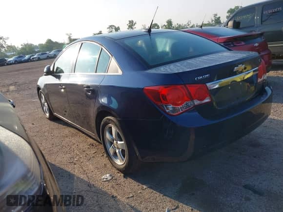 2011 Chevrolet Cruze 1LT with VIN 1G1PF5S90B7110197, listed as a IAAI auction lot 42447982 with 141,867 mi miles and . Bid and sale history available at DreamBid. Image 5.