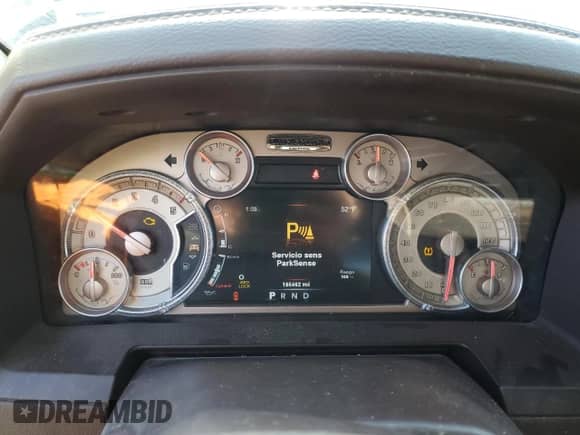 2014 Ram 1500 Longhorn Limited z VIN 1C6RR7WM3ES272965, wystawiony jako Copart lot #43410085 z przebiegiem 165 462 mil mil oraz Szkoda całkowita • Salvage title. Historia ofert i sprzedaży dostępna na DreamBid. Obrazek 9.