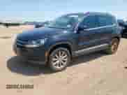2017 Volkswagen Tiguan Wolfsburg Edition с VIN WVGRV7AX2HW506897, выставлен на аукционе Copart как лот 80051575 с пробегом 216 509 миль миль и Чистый • Clean title. История ставок и продаж доступна на DreamBid. Изображение 1.