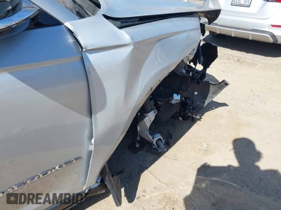2021 Jeep Grand Cherokee Limited with VIN 1C4RJJBG8M8183319, listed as a IAAI auction lot 42309279 with 34,221 mi miles and . Bid and sale history available at DreamBid. Image 19.