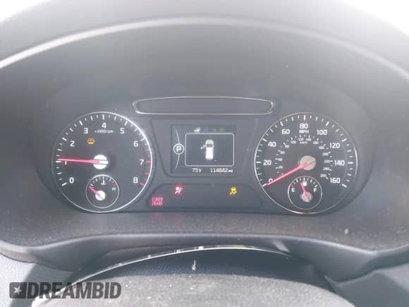 2018 Kia Sorento LX with VIN 5XYPG4A3XJG339354, listed as a IAAI auction lot 42544220 with 114,842 mi miles and . Bid and sale history available at DreamBid. Image 7.