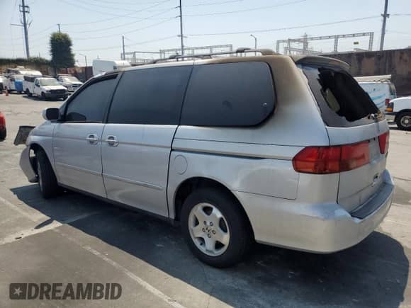 2001 Honda Odyssey EX with VIN 2HKRL18671H615677, listed as a Copart auction lot 69061145 with Not provided miles and Non repairable. Bid and sale history available at DreamBid. Image 2.