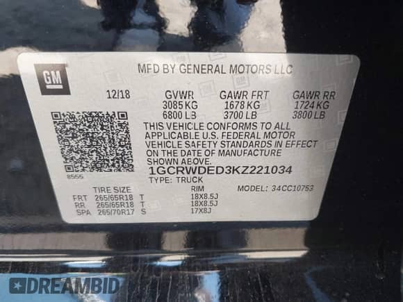 2019 Chevrolet Silverado 1500 RST z VIN 1GCRWDED3KZ221034, wystawiony jako IAAI lot #42121556 z przebiegiem 48 733 mil mil oraz . Historia ofert i sprzedaży dostępna na DreamBid. Obrazek 9.