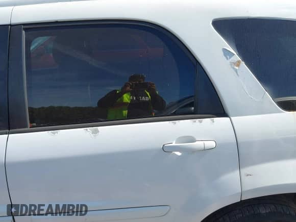 2008 Chevrolet Equinox LT z VIN 2CNDL53F286078056, wystawiony jako IAAI lot #43521017 z przebiegiem 200 006 mil mil oraz . Historia ofert i sprzedaży dostępna na DreamBid. Obrazek 6.