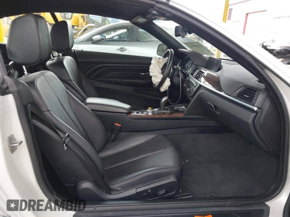 2015 BMW 4 Series 428i с VIN WBA3V7C5XFP772663, выставлен на аукционе IAAI как лот 42101012 с пробегом 75 901 миль миль и . История ставок и продаж доступна на DreamBid. Изображение 5.