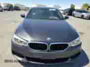 2017 BMW 5 Series 540i xDrive с VIN WBAJE7C32HG887119, выставлен на аукционе Copart как лот 70361865 с пробегом 63 567 миль миль и Списание • Salvage title. История ставок и продаж доступна на DreamBid. Изображение 5.