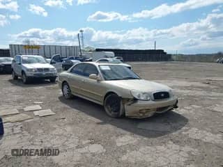 2003 Hyundai Sonata with VIN KMHWF25S73A753534, listed as a IAAI auction lot 42044420 with 39,690 mi miles and . Bid and sale history available at DreamBid. Image 1.