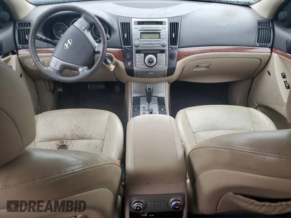 2008 Hyundai Veracruz GLS с VIN KM8NU73C18U058658, выставлен на аукционе Copart как лот 81626774 с пробегом 184 248 миль миль и Списание • Salvage title. История ставок и продаж доступна на DreamBid. Изображение 8.