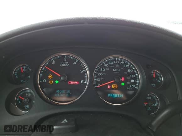 2008 Chevrolet Tahoe 3LT z VIN 1GNFC13J18J229974, wystawiony jako Copart lot #81507525 z przebiegiem 141 260 mil mil oraz Szkoda całkowita • Salvage title. Historia ofert i sprzedaży dostępna na DreamBid. Obrazek 9.