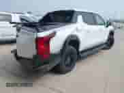 2024 Chevrolet Silverado EV Work Truck с VIN 1GC10VEL9RU203737, выставлен на аукционе IAAI как лот 42887622 с пробегом Не указан миль и . История ставок и продаж доступна на DreamBid. Изображение 4.