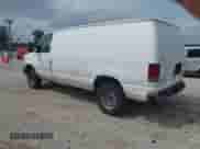 2011 Ford Econoline Cargo Commercial z VIN 1FTNE2EW8BDB17532, wystawiony jako IAAI lot #43024707 z przebiegiem 391 765 mil mil oraz . Historia ofert i sprzedaży dostępna na DreamBid. Obrazek 3.