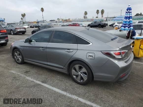 2017 Hyundai Sonata with VIN KMHE14L25HA062678, listed as a Copart auction lot 71404904 with 115,182 mi miles and Salvage title. Bid and sale history available at DreamBid. Image 2.