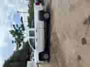 2015 Chevrolet Silverado 2500HD Work Truck z VIN 1GC2KUEG8FZ522024, wystawiony jako Copart lot #68167265 z przebiegiem 287 349 mil mil oraz Czysty tytuł • Clean title. Historia ofert i sprzedaży dostępna na DreamBid. Obrazek 2.