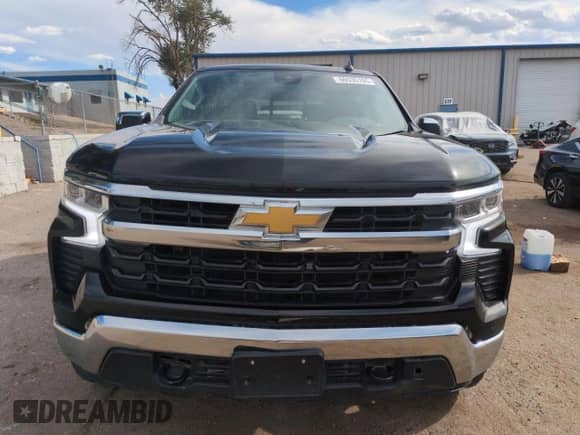 2023 Chevrolet Silverado 1500 LT z VIN 2GCUDDED3P1129146, wystawiony jako Copart lot #66535195 z przebiegiem 39 131 mil mil oraz Szkoda całkowita • Salvage title. Historia ofert i sprzedaży dostępna na DreamBid. Obrazek 5.