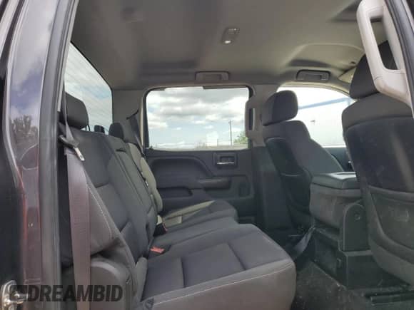 2015 GMC Sierra 1500 SLE с VIN 3GTU2UEC8FG263461, выставлен на аукционе Copart как лот 70667545 с пробегом 278 113 миль миль и На запчасти • Non repairable. История ставок и продаж доступна на DreamBid. Изображение 10.