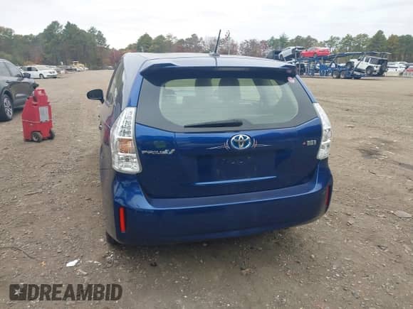 2012 Toyota Prius Two с VIN JTDZN3EUXC3143319, выставлен на аукционе IAAI как лот 43584519 с пробегом 110 100 миль миль и . История ставок и продаж доступна на DreamBid. Изображение 16.