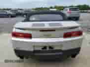 2014 Chevrolet Camaro LT z VIN 2G1FB3D3XE9264388, wystawiony jako Copart lot #85725845 z przebiegiem 186 827 mil mil oraz Szkoda całkowita • Salvage title. Historia ofert i sprzedaży dostępna na DreamBid. Obrazek 6.