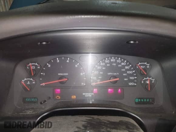 2003 Dodge Dakota SLT z VIN 1D7HG48N03S204480, wystawiony jako IAAI lot #41619868 z przebiegiem 135 359 mil mil oraz . Historia ofert i sprzedaży dostępna na DreamBid. Obrazek 7.
