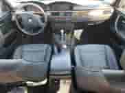 2006 BMW 3 Series 325xi with VIN WBAVD13526KV10352, listed as a Copart auction lot 71769245 with 181,147 mi miles and Salvage title. Bid and sale history available at DreamBid. Image 8.