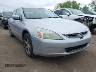 2005 Honda Accord LX with VIN 1HGCM55455A172084, listed as a IAAI auction lot 42252788 with 262,352 mi miles and . Bid and sale history available at DreamBid. Image 1.