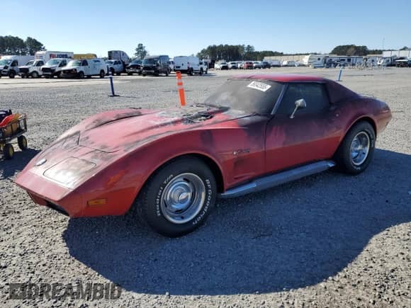 1974 Chevrolet Corvette с VIN 1Z37T4S409668, выставлен на аукционе Copart как лот 89342555 с пробегом 63 286 миль миль и На запчасти • Non repairable. История ставок и продаж доступна на DreamBid. Изображение 1.