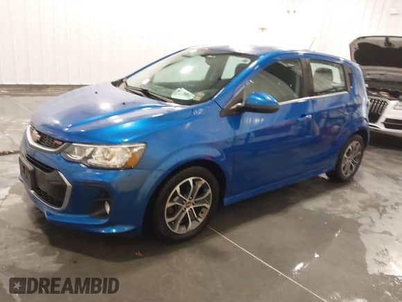 2017 Chevrolet Sonic LT с VIN 1G1JD6SB7H4125178, выставлен на аукционе IAAI как лот 41576971 с пробегом 63 154 миль миль и . История ставок и продаж доступна на DreamBid. Изображение 2.