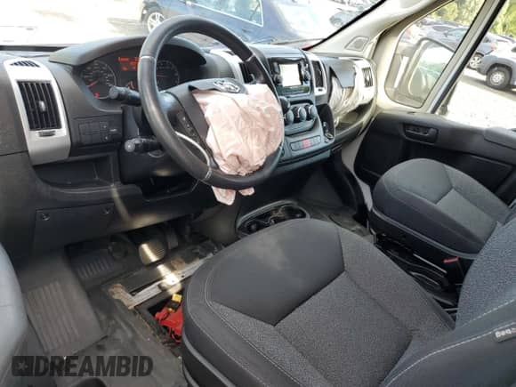 2020 Ram ProMaster Cargo z VIN 3C6TRVDG8LE135866, wystawiony jako Copart lot #68625025 z przebiegiem 130 373 mil mil oraz Szkoda całkowita • Salvage title. Historia ofert i sprzedaży dostępna na DreamBid. Obrazek 8.