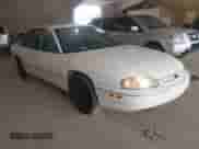 1997 Chevrolet Lumina with VIN 2G1WL52M4V9194777, listed as a IAAI auction lot 42268677 with 145,711 mi miles and . Bid and sale history available at DreamBid. Image 1.