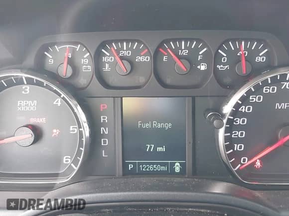 2017 Chevrolet Silverado 1500 Custom z VIN 1GCVKPEH2HZ300623, wystawiony jako IAAI lot #42918292 z przebiegiem 122 650 mil mil oraz . Historia ofert i sprzedaży dostępna na DreamBid. Obrazek 7.