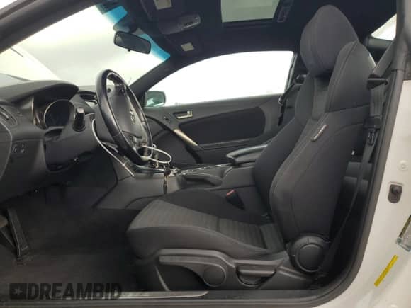 2013 Hyundai Genesis Coupe 2.0T с VIN KMHHT6KD1DU086104, выставлен на аукционе Copart как лот 63929885 с пробегом 150 555 миль миль и Чистый • Clean title. История ставок и продаж доступна на DreamBid. Изображение 7.