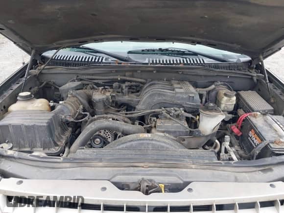 2005 Ford Explorer Eddie Bauer with VIN 1FMDU74K95UA83742, listed as a IAAI auction lot 42061489 with Not provided miles and . Bid and sale history available at DreamBid. Image 10.