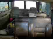 1999 Chevrolet Suburban с VIN 1GNGK26J6XJ444189, выставлен на аукционе Copart как лот 68249474 с пробегом 216 412 миль миль и Списание • Salvage title. История ставок и продаж доступна на DreamBid. Изображение 10.
