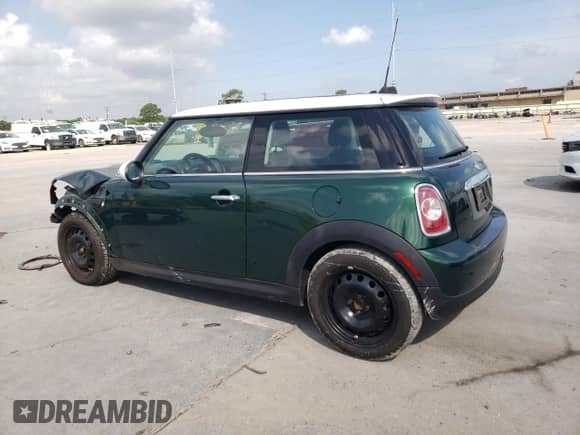 2012 MINI Hardtop с VIN WMWSU3C5XCT184918, выставлен на аукционе Copart как лот 59039755 с пробегом 126 185 миль миль и Списание • Salvage title. История ставок и продаж доступна на DreamBid. Изображение 2.