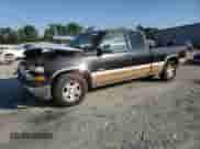 1999 Chevrolet Silverado 1500 LS z VIN 2GCEC19T7X1167826, wystawiony jako Copart lot #66620245 z przebiegiem 235 905 mil mil oraz Szkoda całkowita • Salvage title. Historia ofert i sprzedaży dostępna na DreamBid. Obrazek 1.