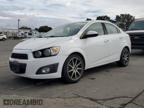 2016 Chevrolet Sonic LTZ with VIN 1G1JE5SB9G4153716, listed as a Copart auction lot 82182935 with Not provided miles and Salvage title. Bid and sale history available at DreamBid. Image 1.