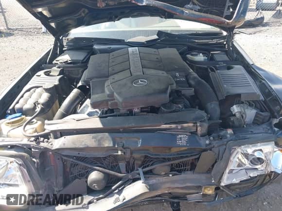 2000 Mercedes-Benz SL 500 with VIN WDBFA68F4YF189648, listed as a IAAI auction lot 42781274 with 133,186 mi miles and . Bid and sale history available at DreamBid. Image 10.