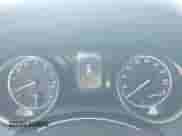 2023 Toyota Camry SE z VIN 4T1G11AK3PU791463, wystawiony jako IAAI lot #43412087 z przebiegiem 66 858 mil mil oraz . Historia ofert i sprzedaży dostępna na DreamBid. Obrazek 16.