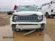 2018 Jeep Renegade Latitude with VIN ZACCJABB6JPG93523, listed as a Copart auction lot 85381095 with 117,694 mi miles and Salvage title. Bid and sale history available at DreamBid. Image 5.