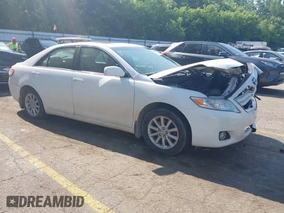 2011 Toyota Camry LE с VIN 4T4BF3EK0BR094851, выставлен на аукционе IAAI как лот 42511728 с пробегом Не указан миль и . История ставок и продаж доступна на DreamBid. Изображение 1.