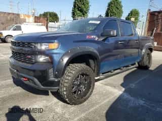 2020 Chevrolet Silverado 1500 Custom Trail Boss с VIN 1GCPYCEF2LZ107041, выставлен на аукционе Copart как лот 70178335 с пробегом 100 072 миль миль и Списание • Salvage title. История ставок и продаж доступна на DreamBid. Изображение 1.
